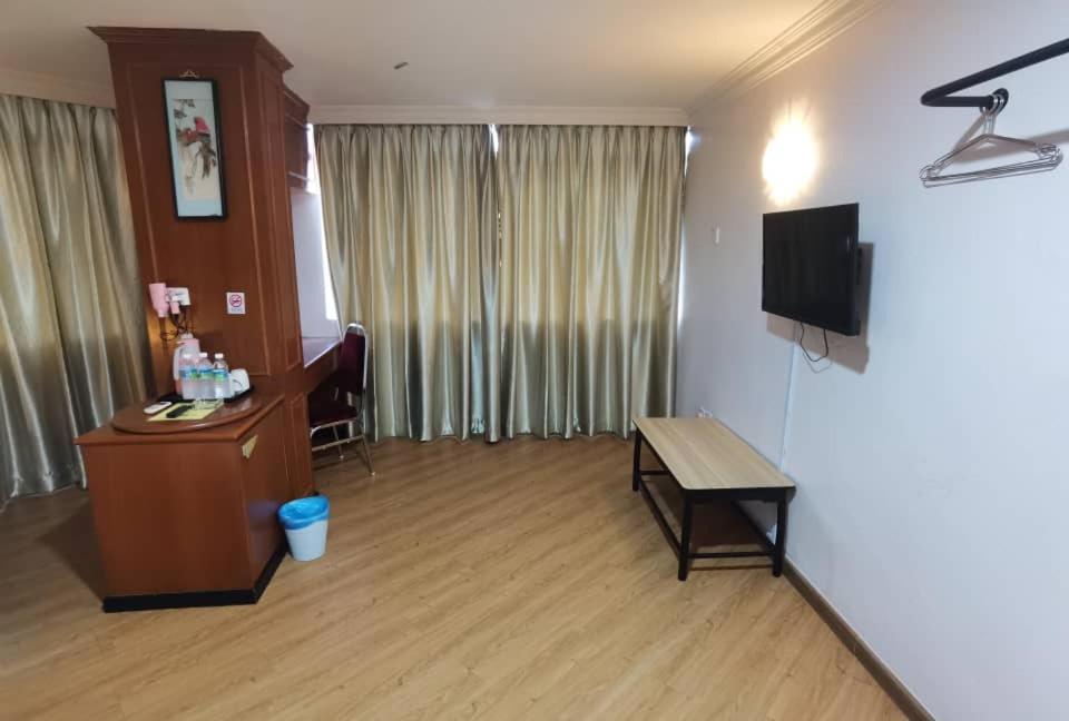 Hotel Ching Hua Segamat Exterior photo